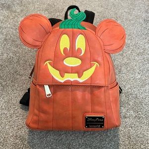 2019 Disney Parks Halloween Jack-O-Lantern Loungefly